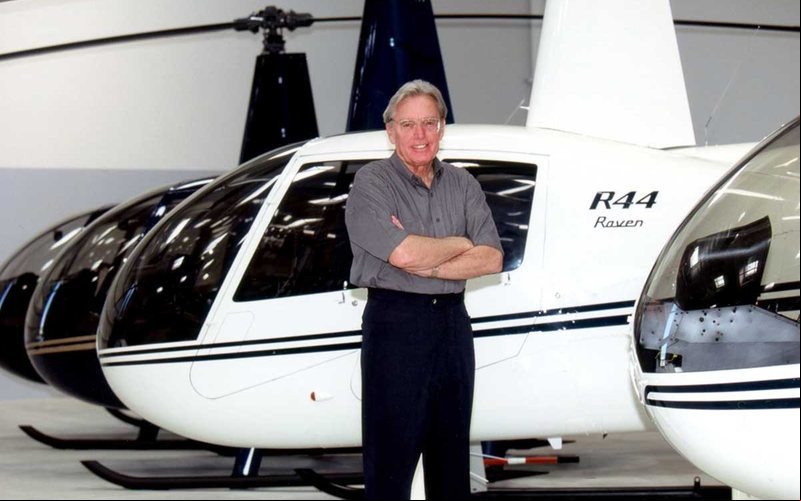 Em 43 anos, a empresa fundada por Frank Robinson entregou 13 mil helicópteros em todo o mundo - Robinson/Divulgação