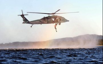 Aviações de asas rotativas e fixa atuaram em conjunto no exercício - FAB