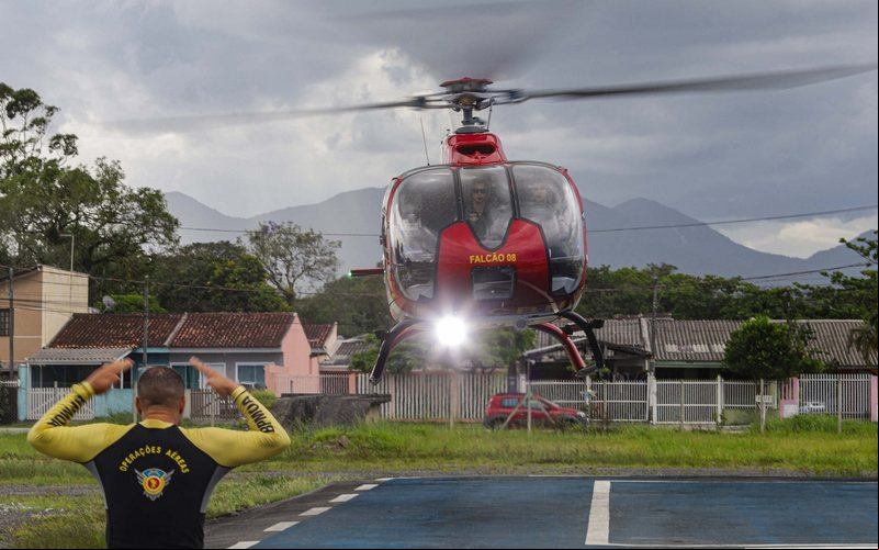 Aeronaves civis terão flexibilidade excepcional para auxiliar no resgate e transporte de pessoas afetadas pelas enchentes no RS - BPMOA Paraná