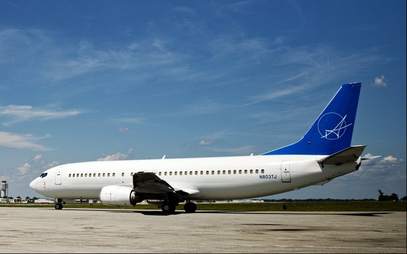 Frota empresa é formada exclusivamente por aviões Boeing 737 - iAero Airways/Divulgação