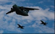 Durante o evento foram realizadas várias agens sobre o público do KC-390 e dos caças F-5M - AERO Magazine / André Magalhães