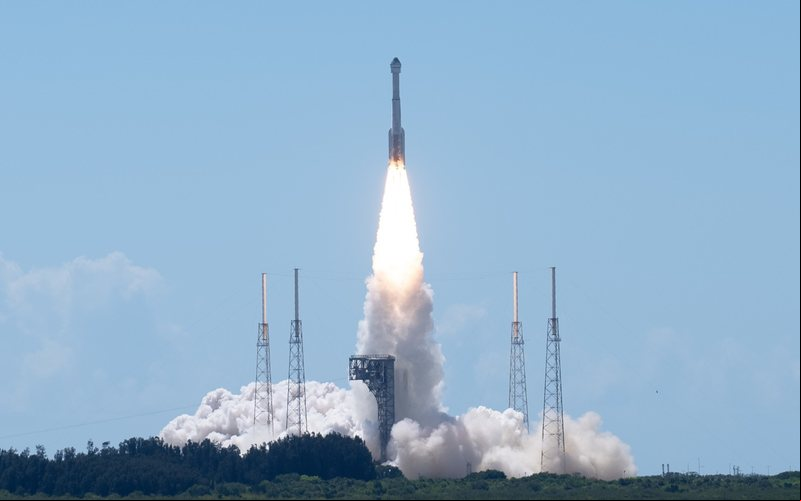 Os astronautas Barry “Butch” Wilmore e Sunita “Suni” Williams ficarão uma semana no espaço - Boeing/Joey Jetton