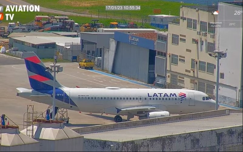 Aeronave matricula PR-MYC cumpria o voo LA3901 para São Paulo - Aviation TV
