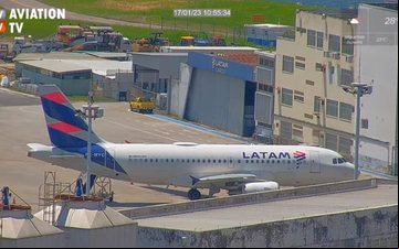 Aeronave matricula PR-MYC cumpria o voo LA3901 para São Paulo - Aviation TV