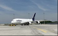A380 no pátio do aeroporto de Munique, segunda principal base da Lufthansa - Reprodução/Lufthansa