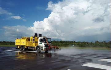 Os contratos foram assinados com a Zurich Airport e a Aena Brasil e serão válidos até 2025 - Infraero