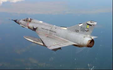 Mirage III podia atingir velocidades de Mach 2 e foi usado para proteger os céus de Brasília - Arquivo FAB