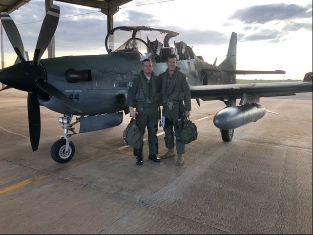 Capacidades do avião brasileiro acarretaram nas boas vendos do A-29 em todo o mundo - USAF