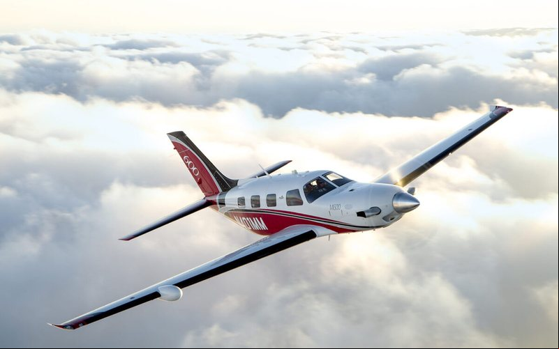 M600 pode transportar cinco ageiros - Piper