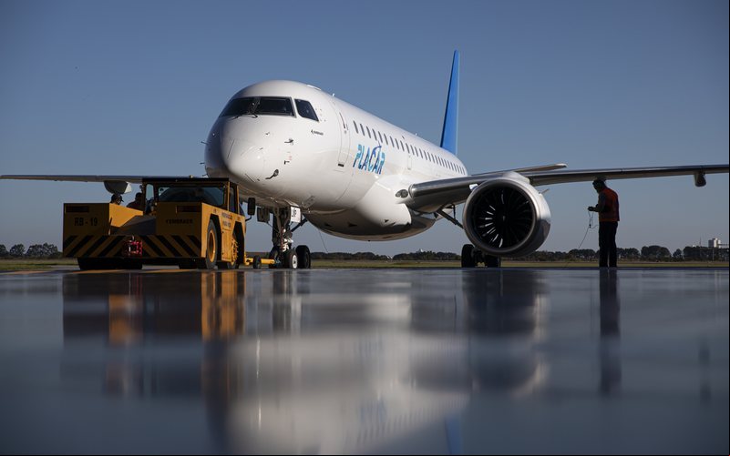 E2 fez seu primeiro voo com a delegação do Palmeiras no dia 4 de agosto - Embraer