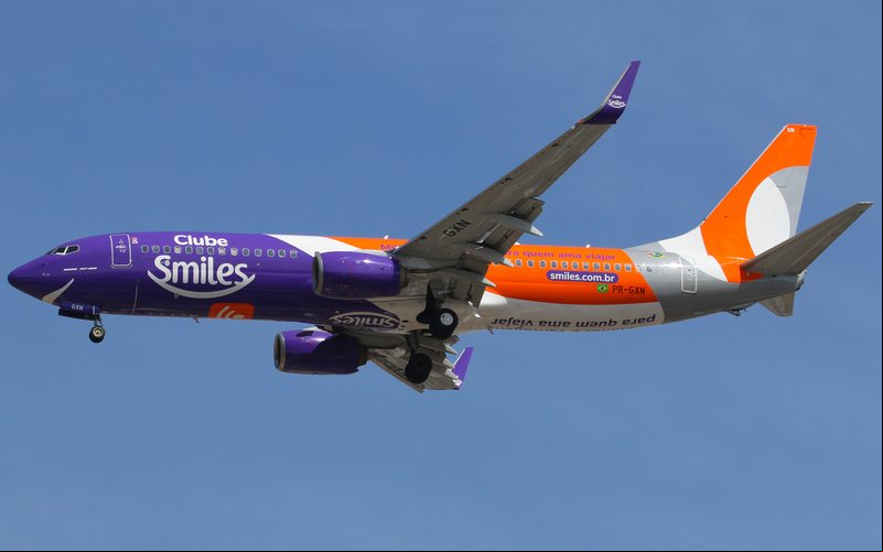 Voo com tripulação 100% feminina foi realizado entre os aeroportos de Guarulhos e Galeão na aeronave matrícula PR-GXN - Guilherme Amâncio