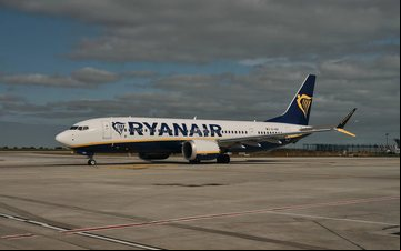 Versão de alta densidade do 737 MAX 8 é operada pela companhia - Divulgação