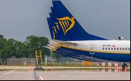 Ryanair possui atualmente 410 Boeing 737-800 - Divulgação