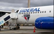 Boeing 737-800 com escudo do São Paulo Futebol Clube - Miguel Schincariol/São Paulo