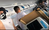 Exercício aconteceu em uma aeronave da Azul Linhas Aéreas, dentro do hangar da companhia aérea - Aeroportos Brasil Viracopos/Divulgação