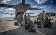 Militares da Marinha e do Exército Brasileiro também participaram das operações- FAB - FAB