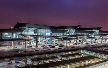 Terminal 3 do aeroporto de Guarulhos, movimento internacional representou 32% do total de ageiros no ano ado - Divulgação