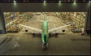 Nos últimos três anos, várias companhias aéreas deixaram de voar com o jumbo - Boeing/Paul Weatherman