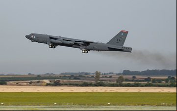 Imagem Bombardeiros da Usaf sobrevoaram trinta países em um único dia