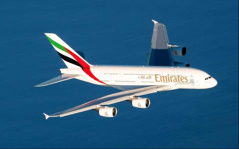 Airbus A380 da Emirates Airline em voo
