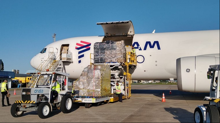 Boeing 767-300F da Latam Cargo em Florianópolis