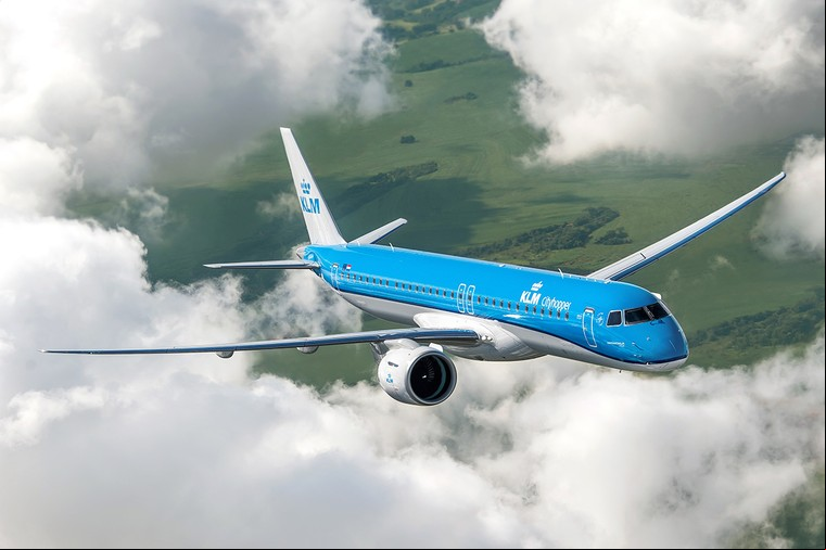 Embraer E195-E2 da KLM em voo