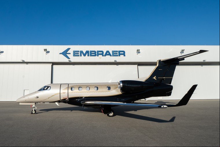 Embraer Phenom 300E