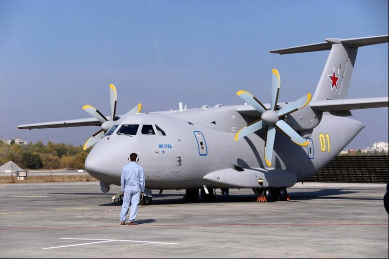 Ilyushin Il-112v da força aérea da rússia
