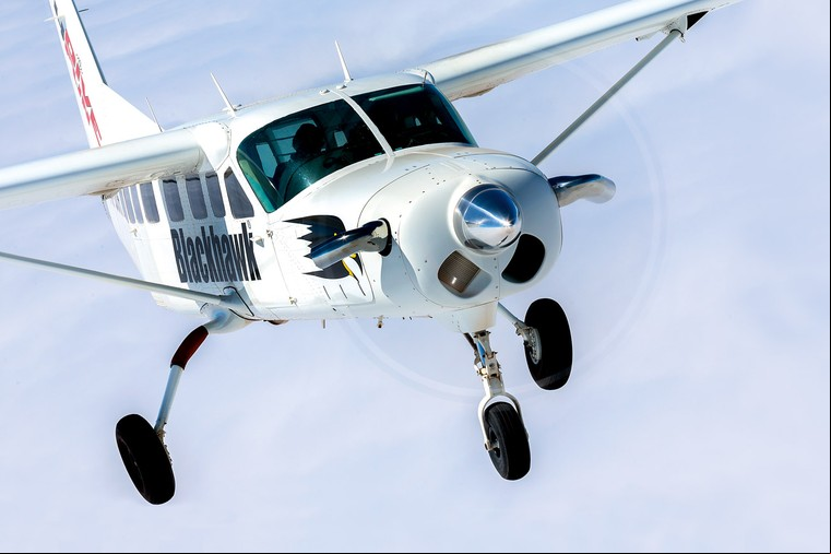 Caravan Blackhawk XP42A